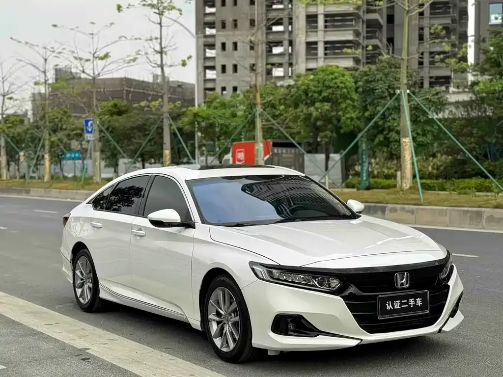 Honda Accord — фото 4