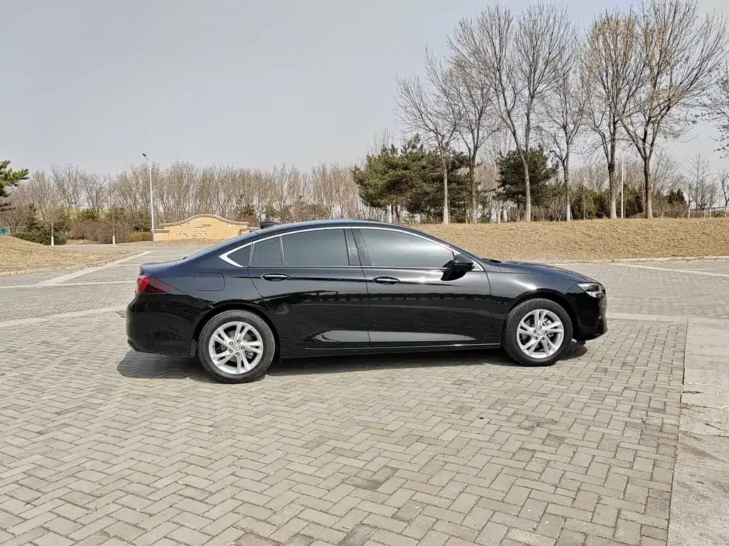 Buick Regal — фото 9