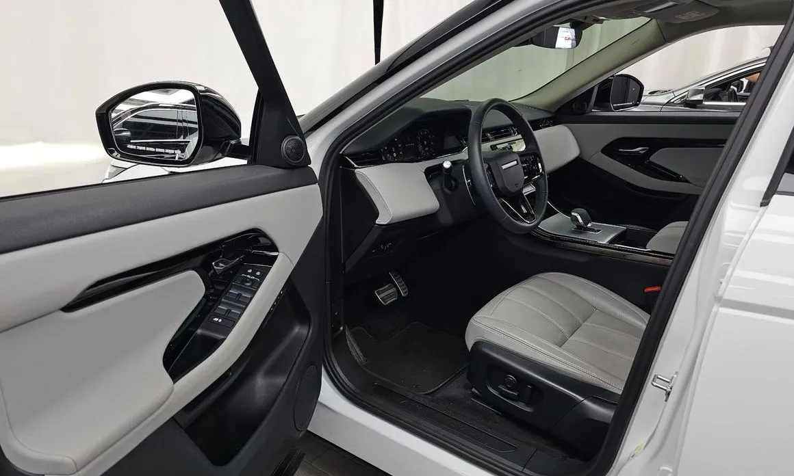 Land Rover Range Rover Evoque — фото 4