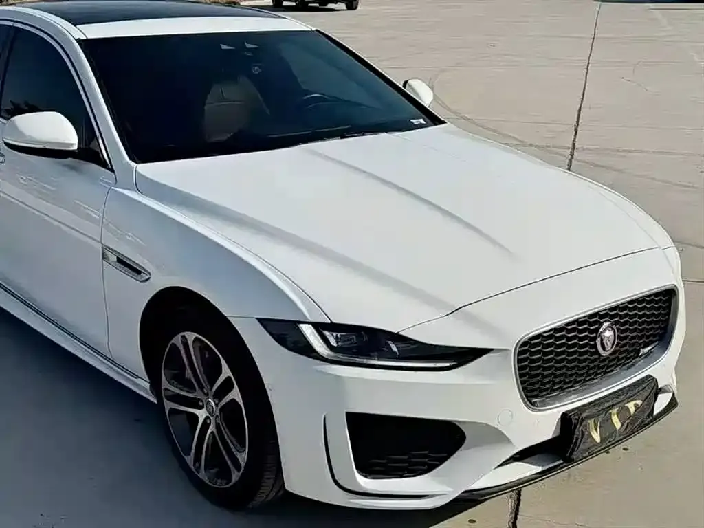 Jaguar XEL — фото 3