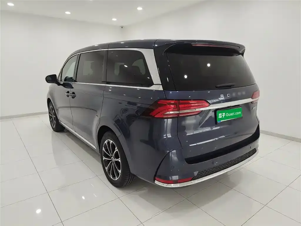 Roewe iMAX8 — фото 5