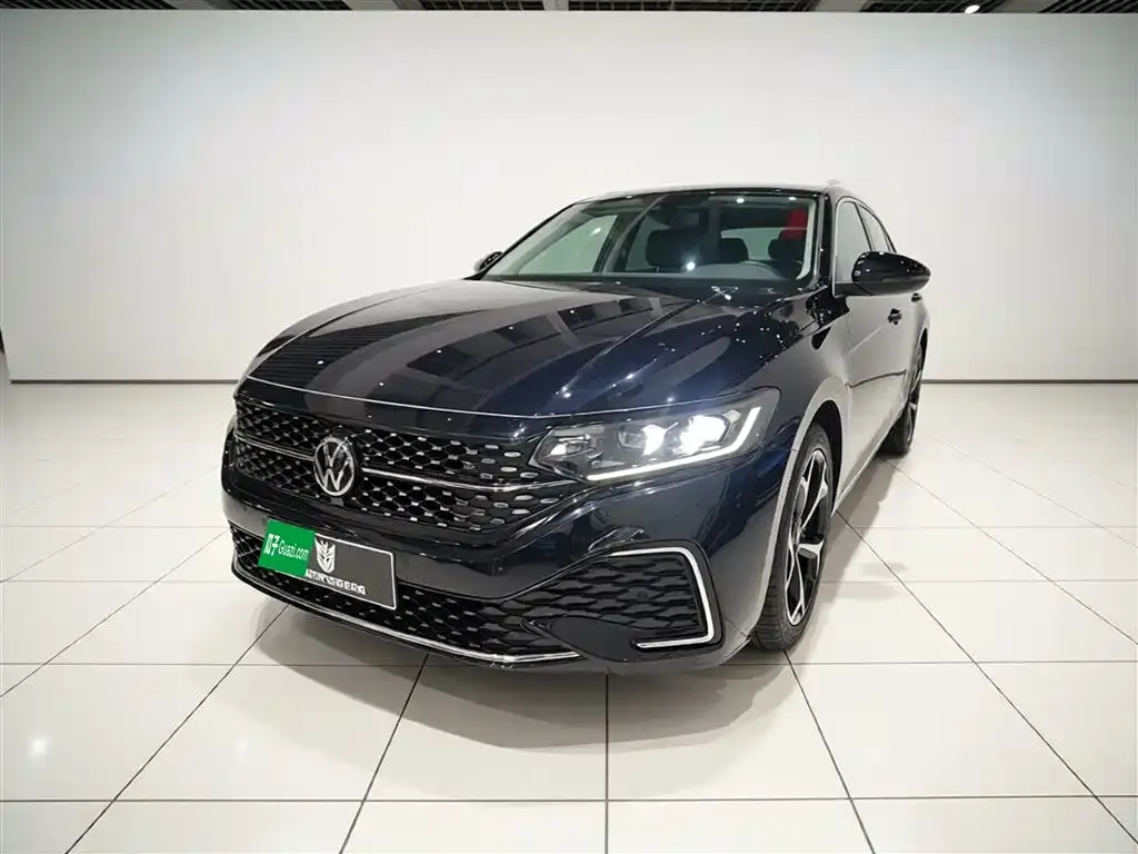 Volkswagen Passat — фото 7