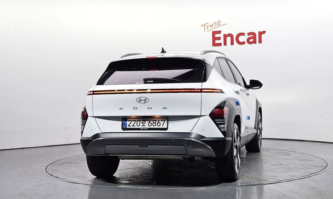 Hyundai Kona — фото 10