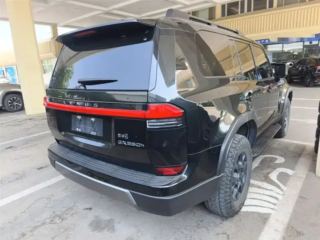 Lexus GX — фото 10