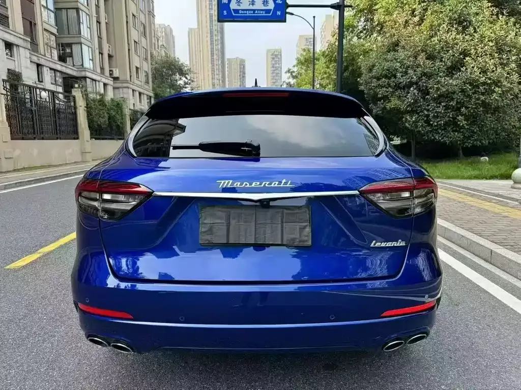 Maserati Levante — фото 7