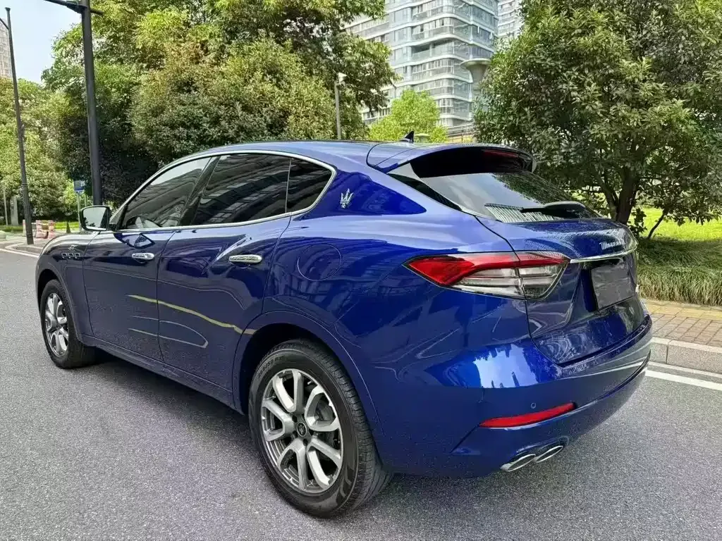 Maserati Levante — фото 5
