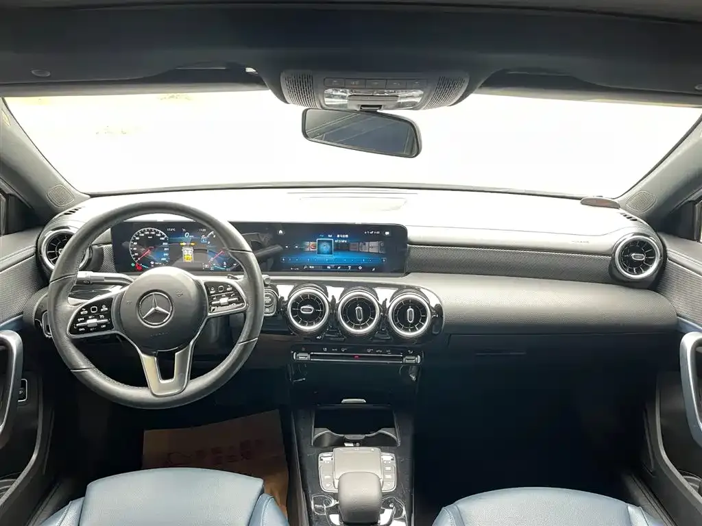 Mercedes-Benz A-Class — фото 10