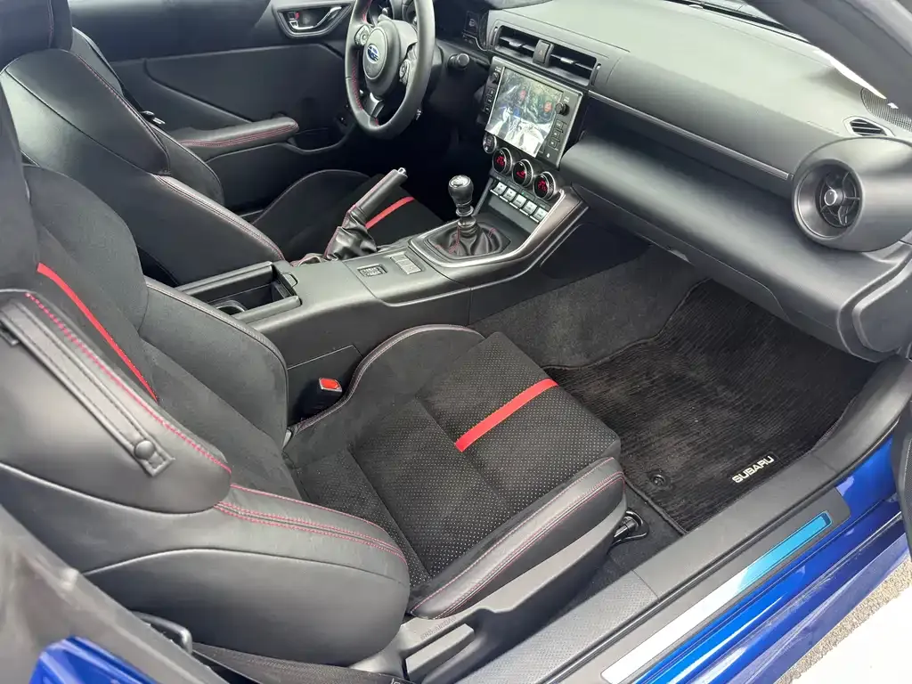 Subaru BRZ — фото 3