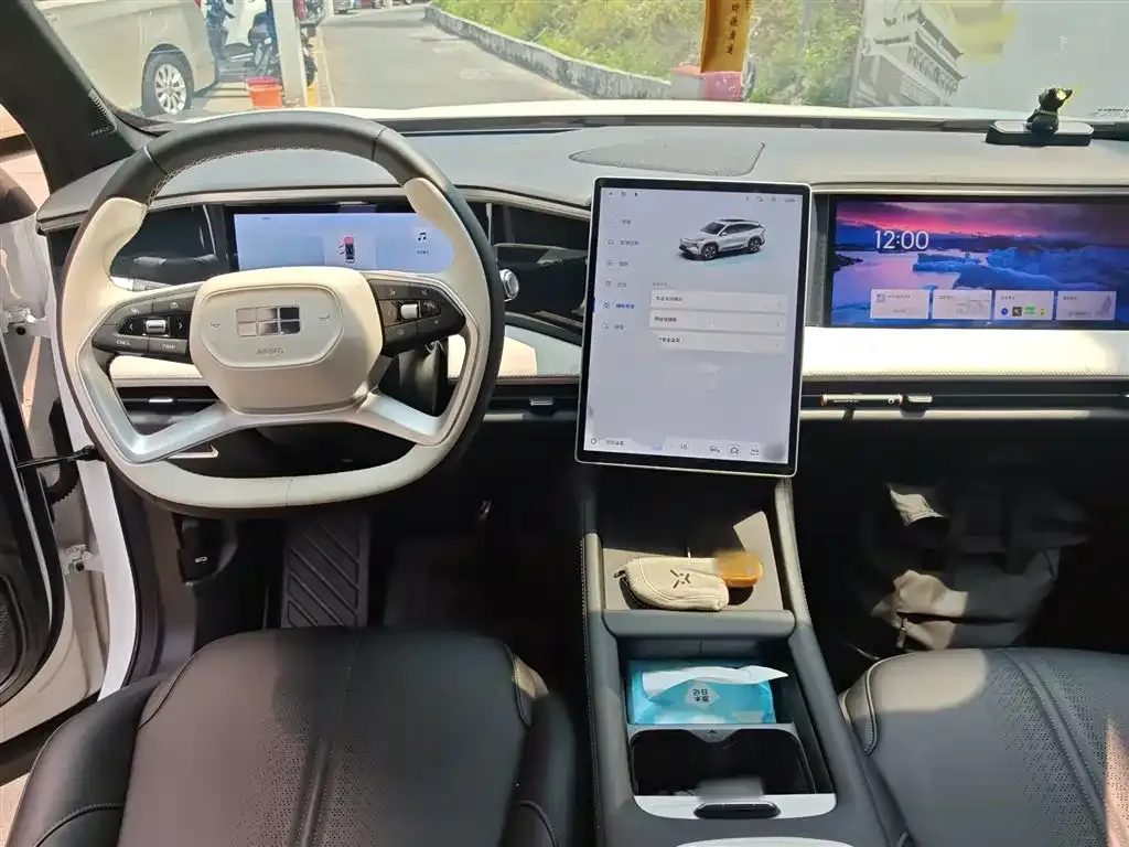 Geely Galaxy L7 — фото 10