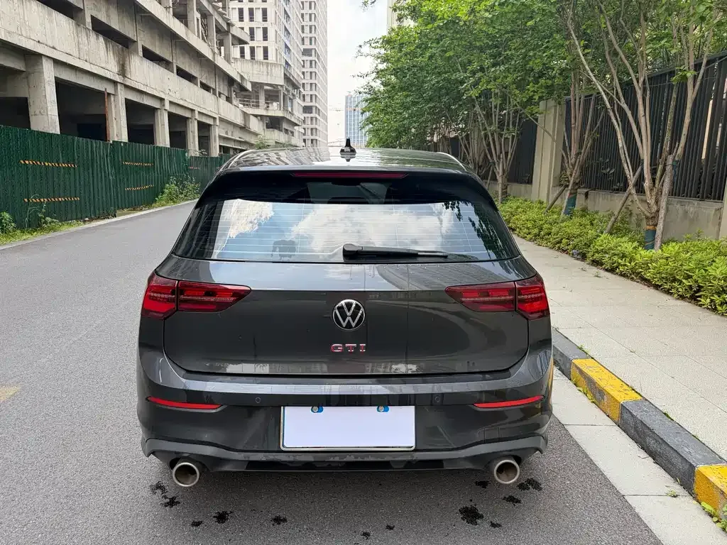 Volkswagen Golf GTI — фото 2