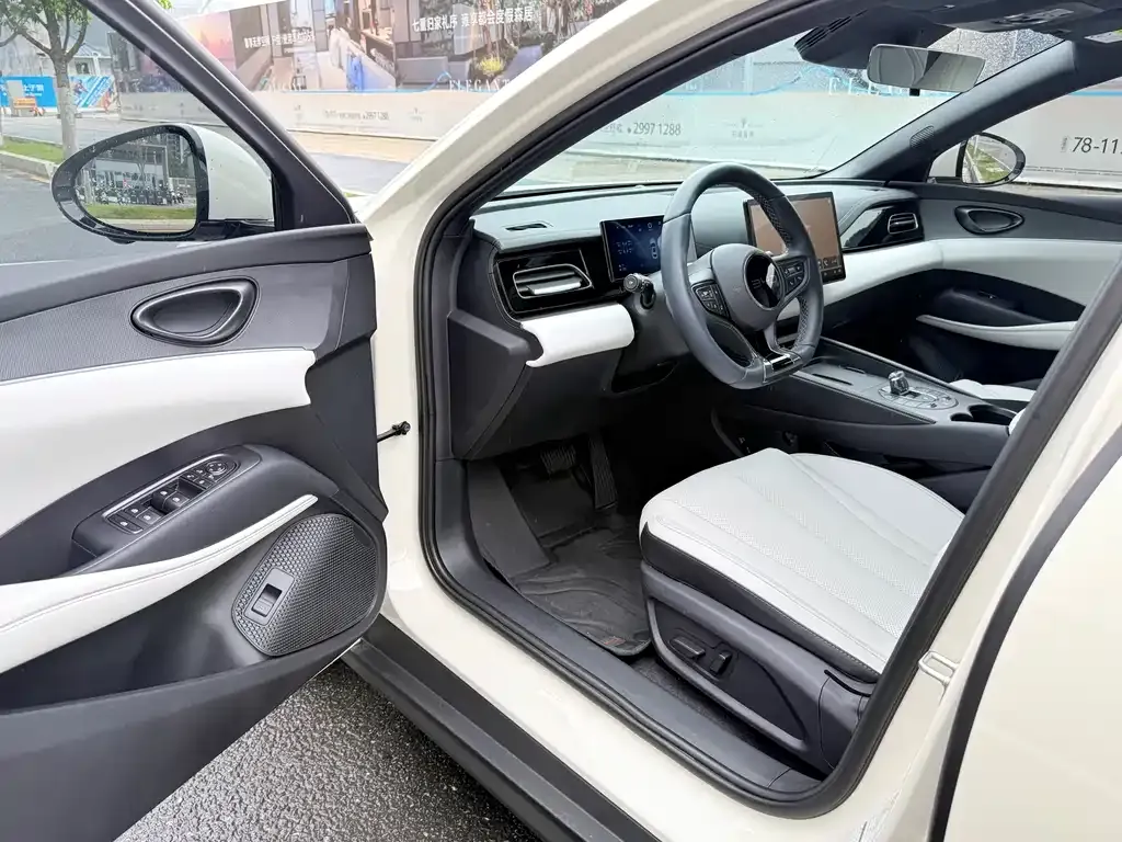 BYD Seal 06 — фото 6