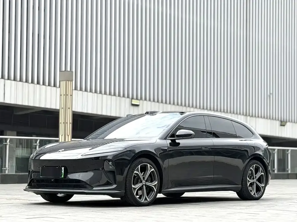 NIO ET5T — фото 1