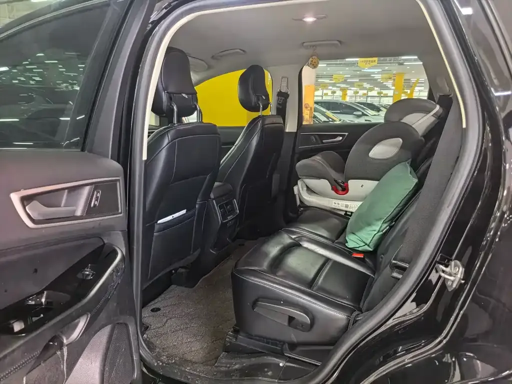 Ford Edge — фото 2
