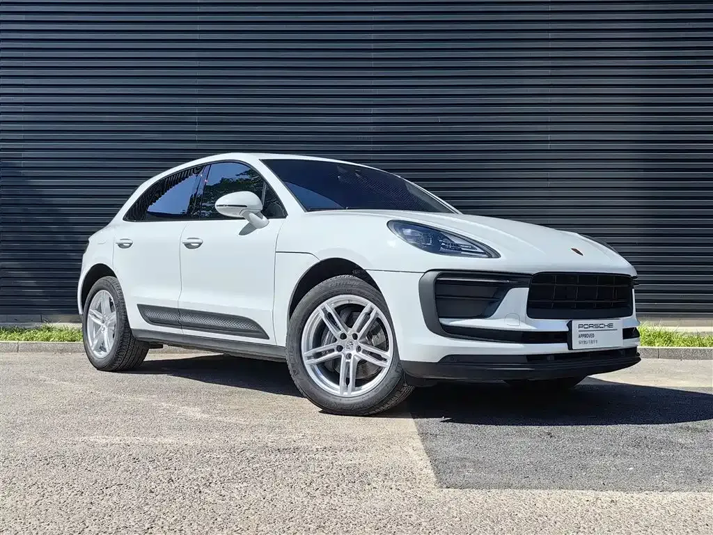 Porsche Macan — фото 1