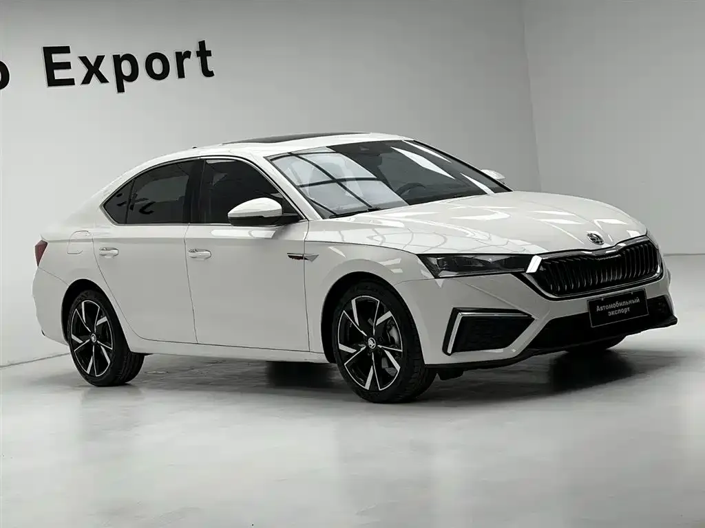 Skoda Octavia — фото 6