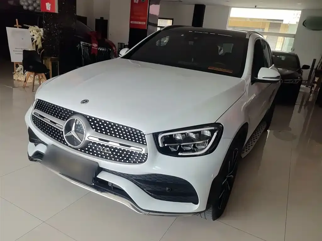 Mercedes-Benz GLC — фото 1