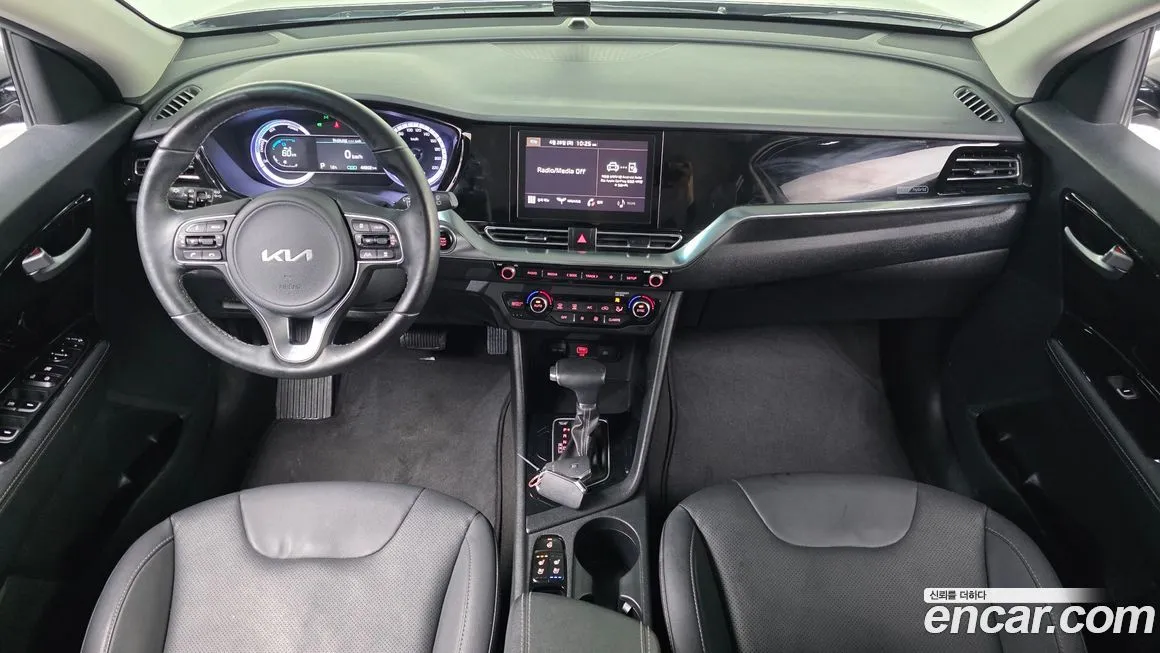 Kia Niro — фото 7