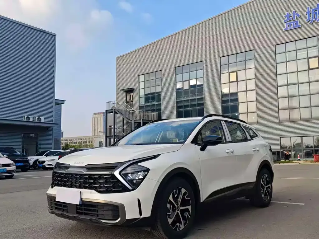 Kia Sportage — фото 1