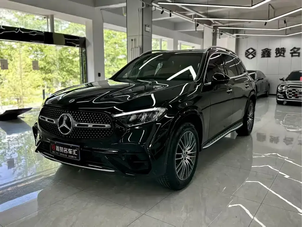 Mercedes-Benz GLC — фото 1
