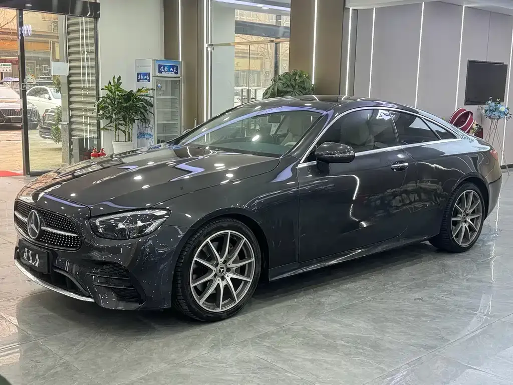 Mercedes-Benz E-Class (Import) — фото 1