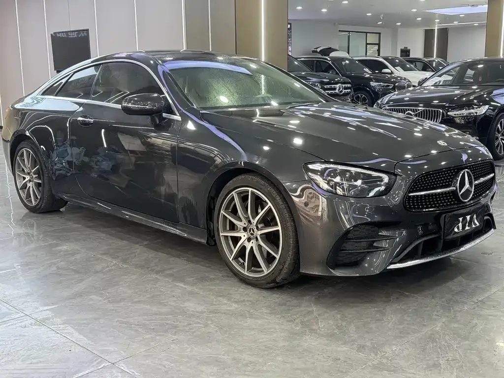 Mercedes-Benz E-Class (Import) — фото 5