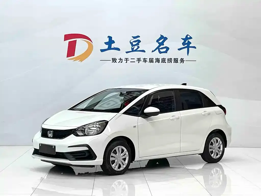 Honda Fit — фото 1