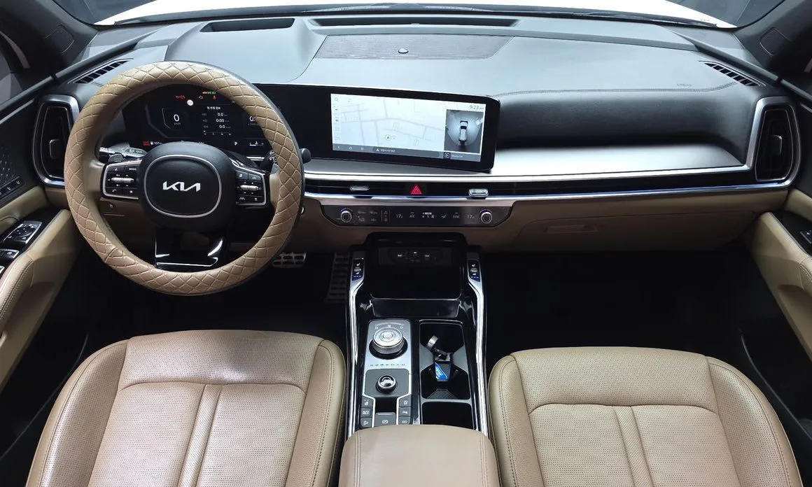 Kia Sorento — фото 6