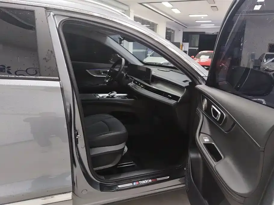 Chery Tiggo 8 PRO — фото 3