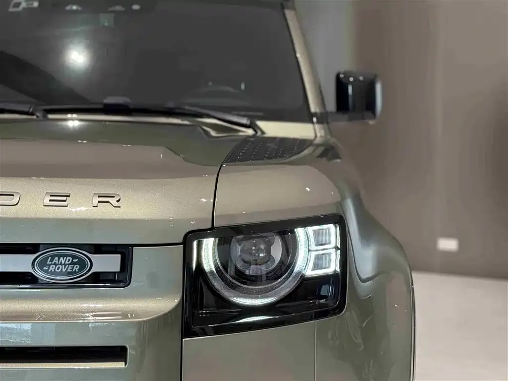 Land Rover Defender — фото 5