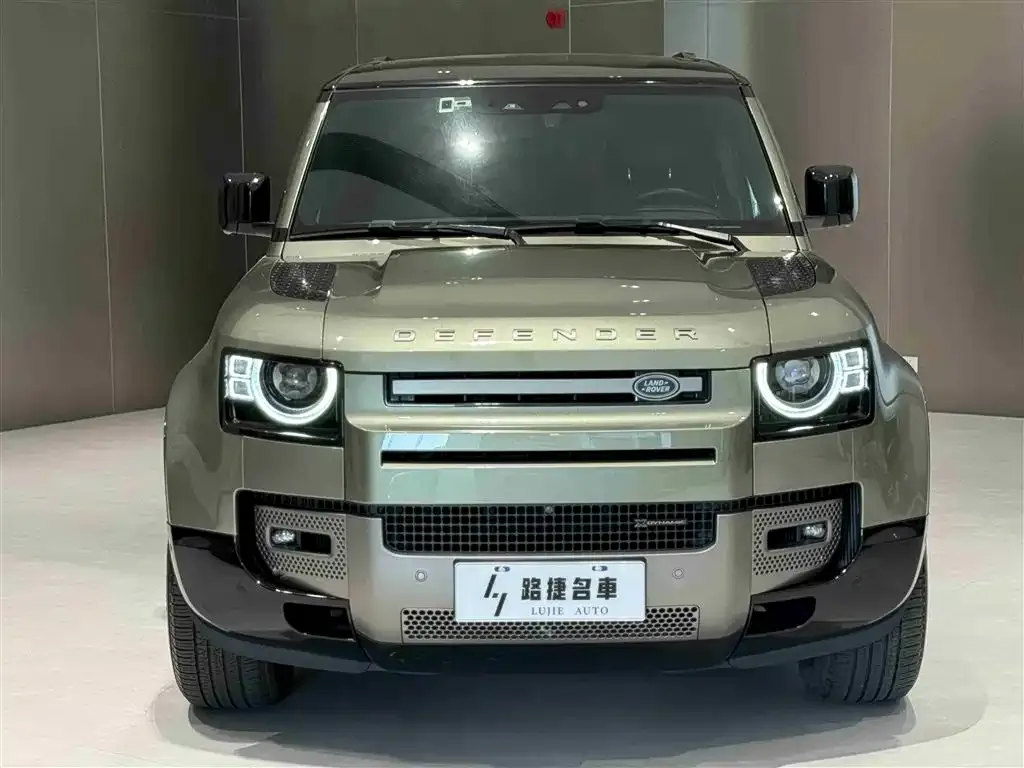 Land Rover Defender — фото 8