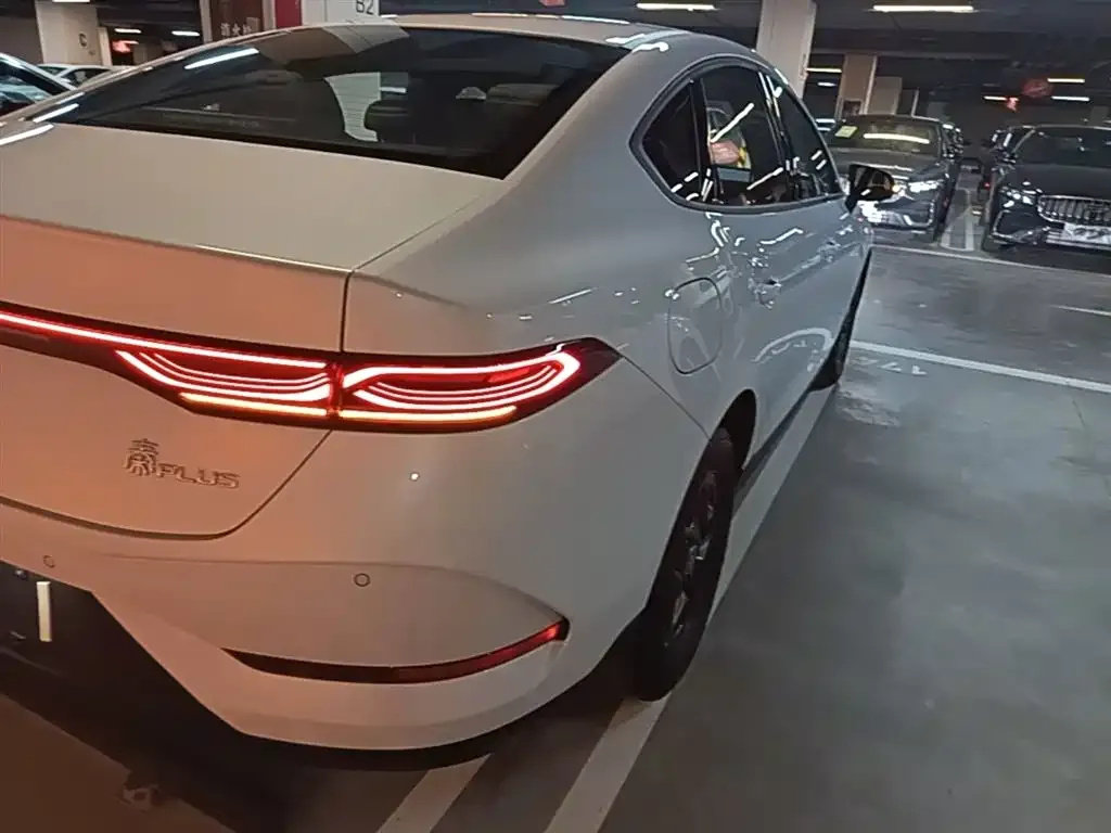 BYD Qin PLUS — фото 8