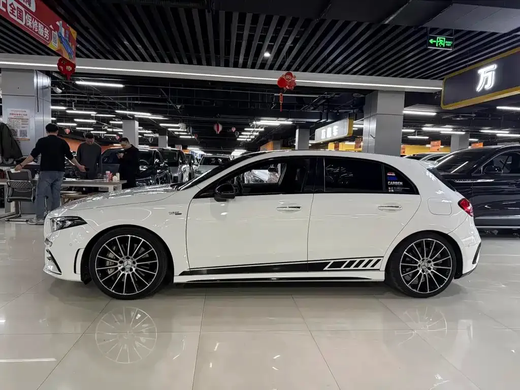 Mercedes-Benz A-Class AMG — фото 9