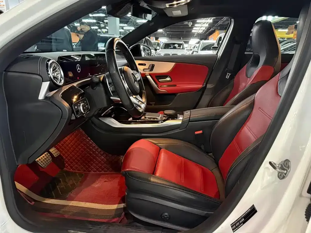 Mercedes-Benz A-Class AMG — фото 8