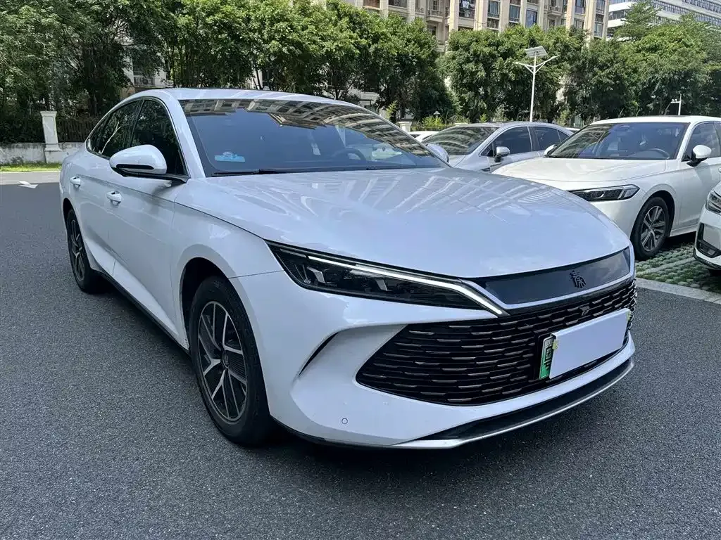 BYD Qin L — фото 7