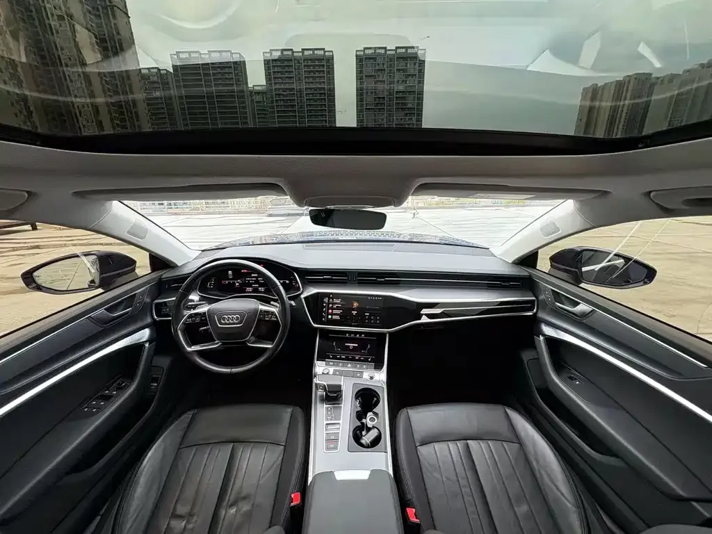 Audi A7 — фото 7