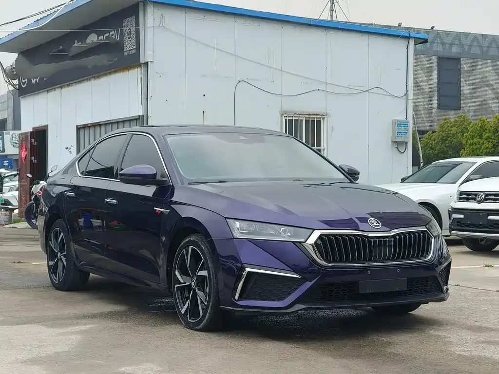 Skoda Octavia — фото 9