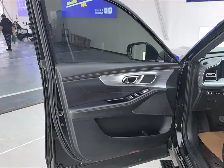 GAC Motor Trumpchi GS8 — фото 2