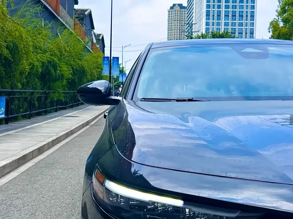 Honda Accord — фото 2