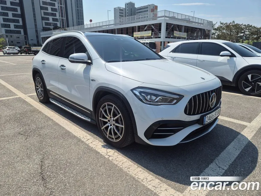 Mercedes-Benz GLA-Class — фото 10