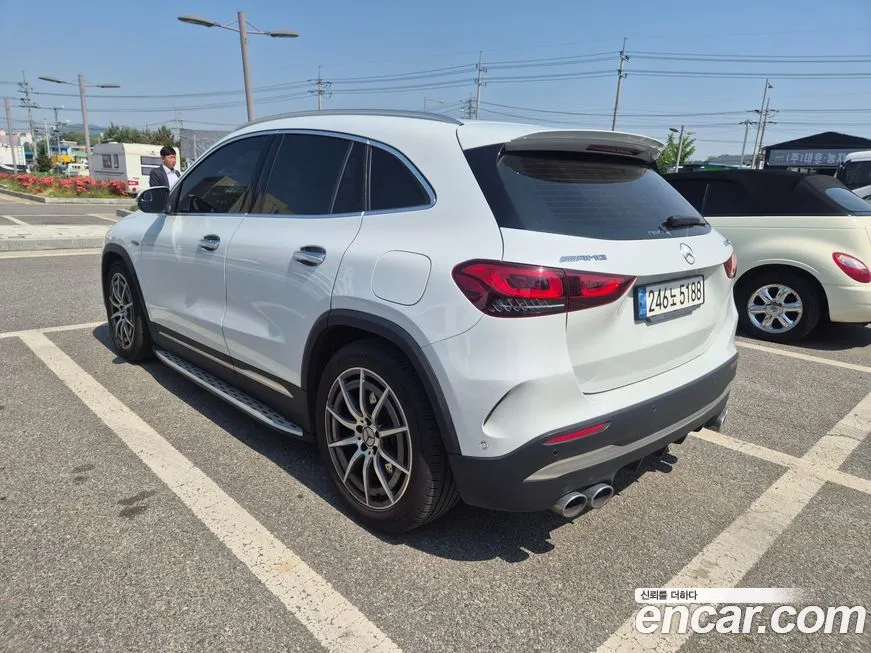 Mercedes-Benz GLA-Class — фото 6