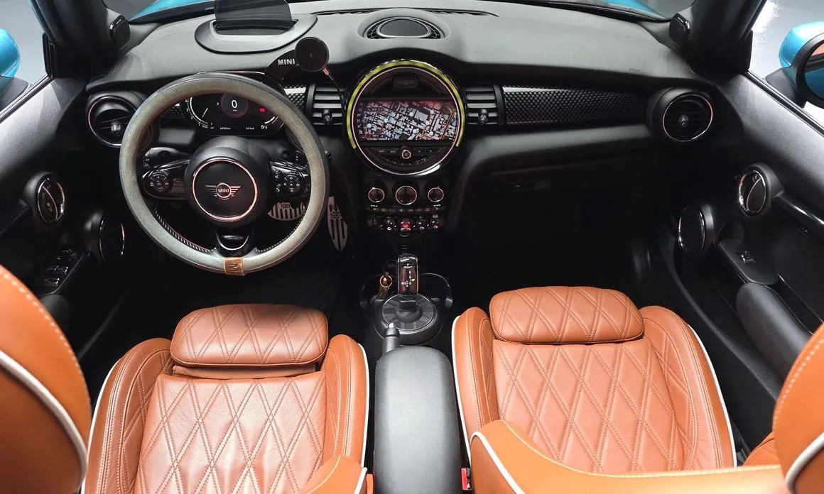 Mini Cooper Convertible — фото 10