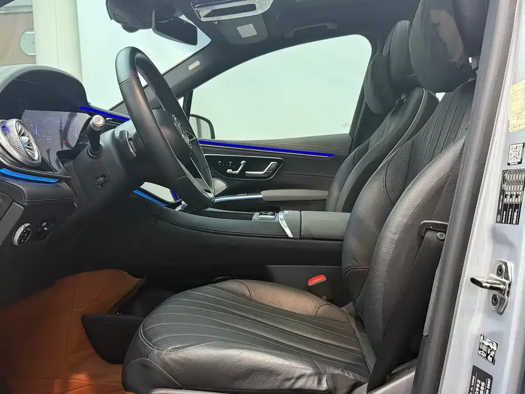 Mercedes-Benz EQS SUV — фото 2