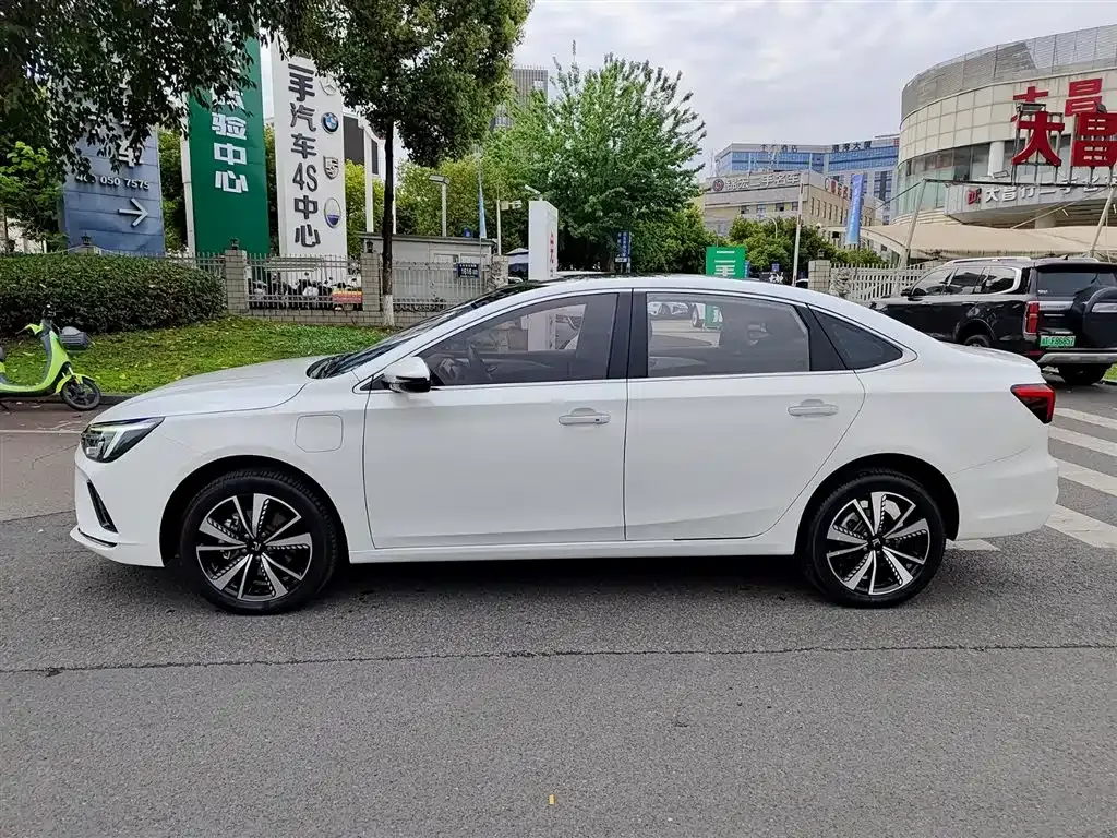 Roewe Feifan ER6 — фото 8
