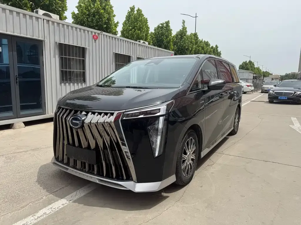 GAC Motor Trumpchi E9 — фото 1