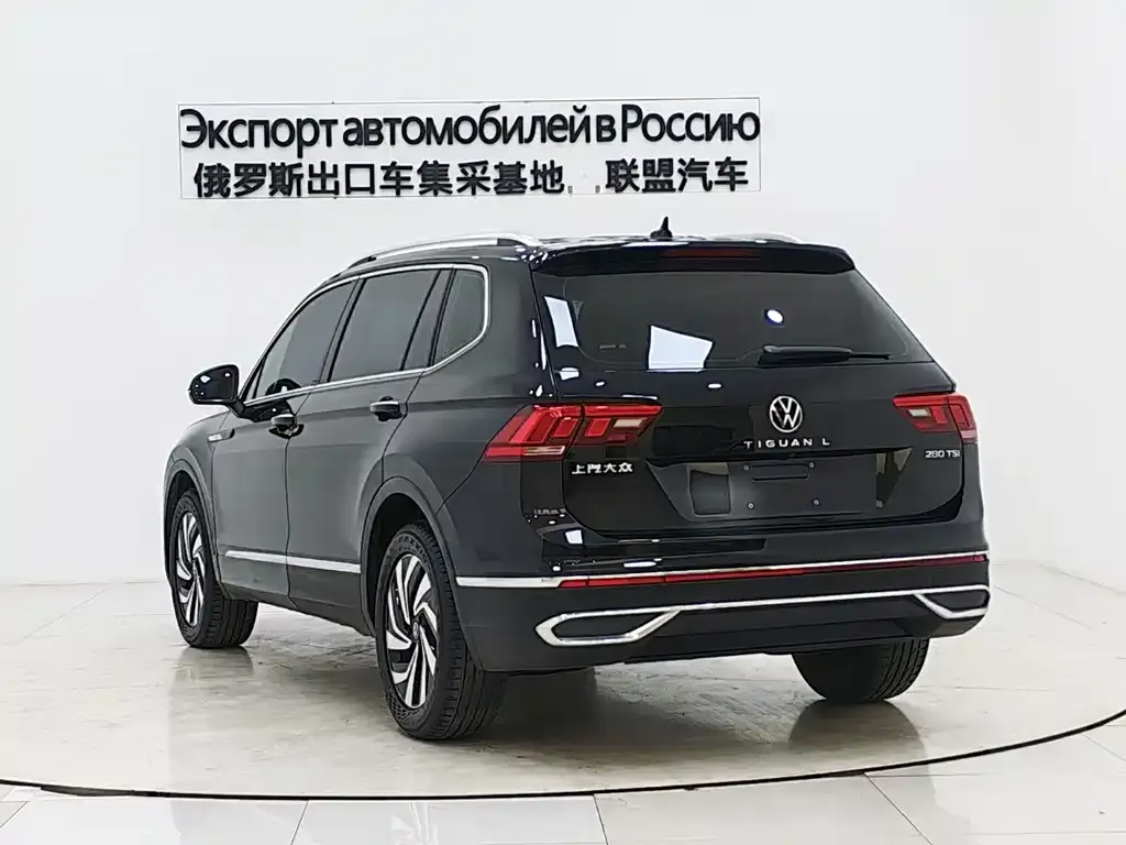 Volkswagen Tiguan L — фото 2