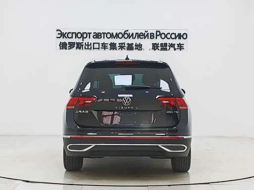 Volkswagen Tiguan L — фото 6