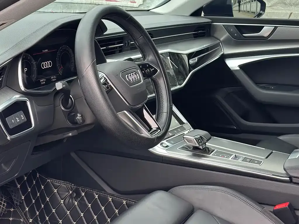Audi A7 — фото 5