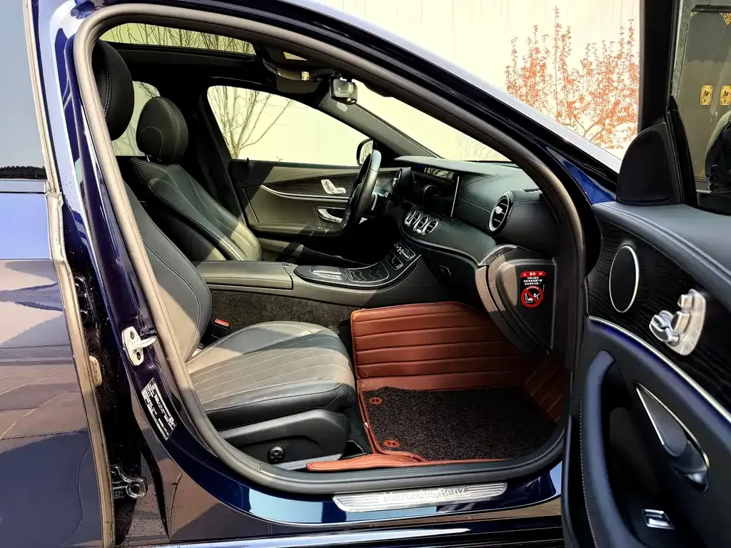 Mercedes-Benz E-Class (Import) — фото 5