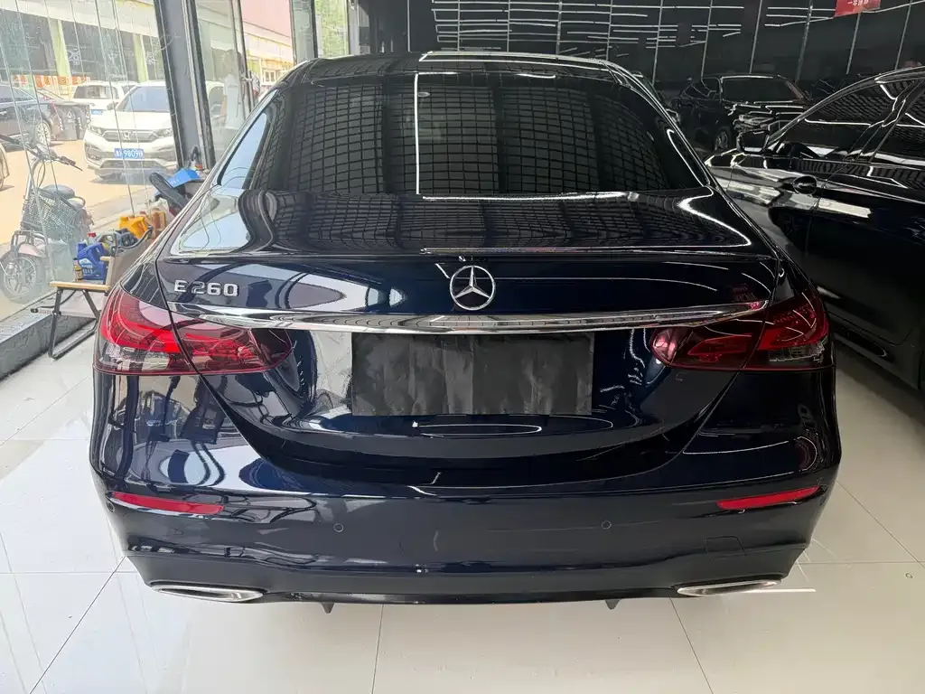 Mercedes-Benz E-Class (Import) — фото 10