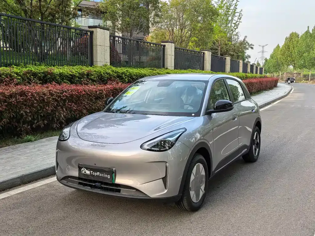 Geely Starburst — фото 1
